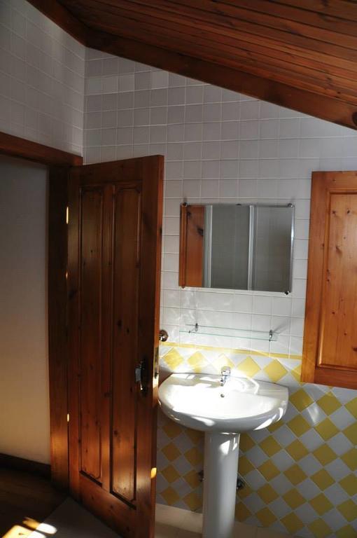 Villa Casa Do Postigo Gerês Habitación foto
