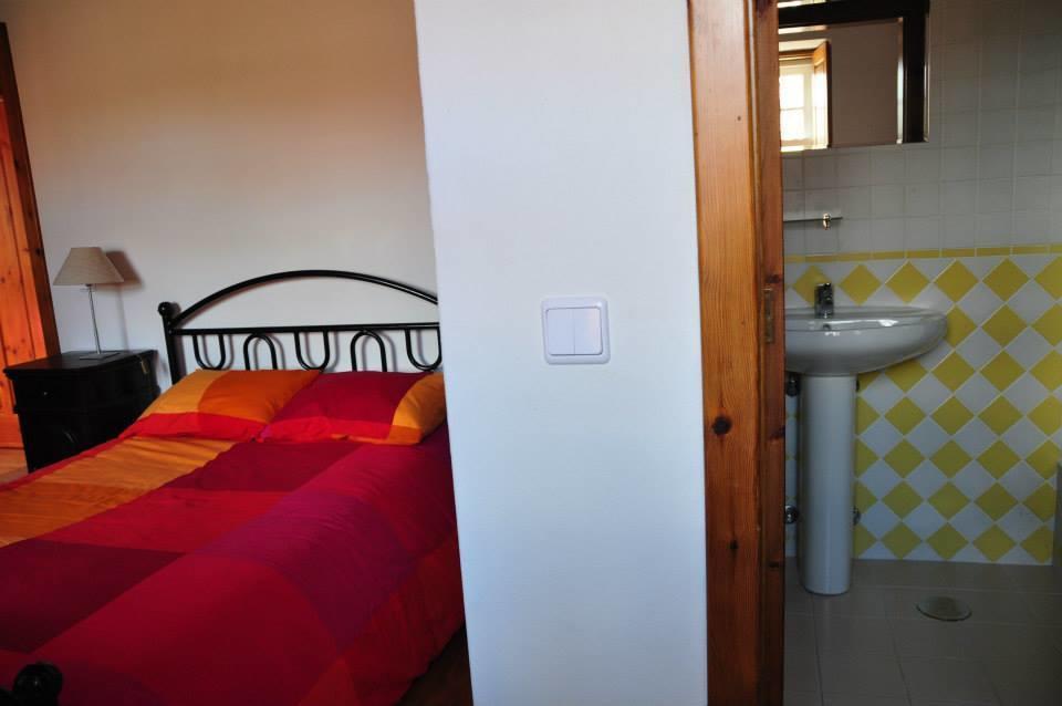 Villa Casa Do Postigo Gerês Habitación foto